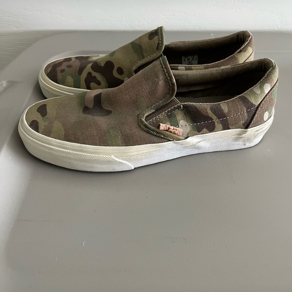 Multicam slip on Vans - Picture 4 of 6